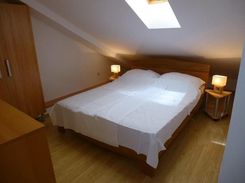 Apartment Marija Tisno Eksteriør billede